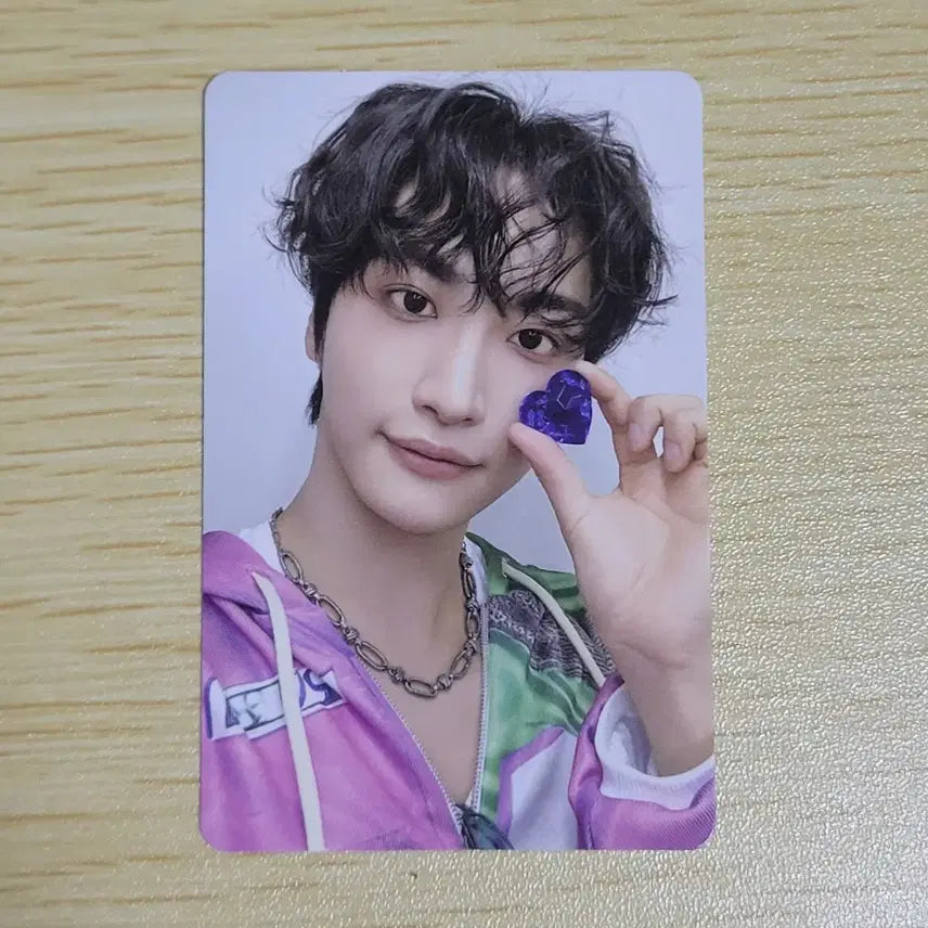 [BUNJANG] ATEEZ Seonghwa Aniteez Popup POB Photocard / 에이티즈 성화 애니티즈 팝업 10만 원 특전 포토카드