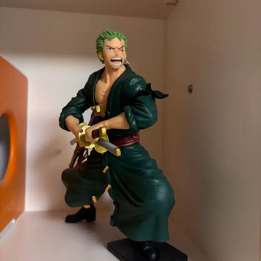 [BUNJANG] One Piece Zoro Japanese Direct Purchase Figure / 원피스 조로 일본 직구 피규어