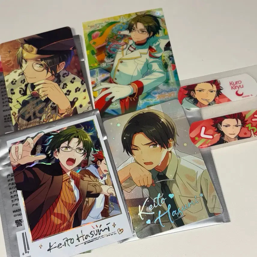 [BUNJANG] Ensemble Stars Kento Photocard &amp; Kuro Band-aid Sticker Bundle Set / 앙스타 케이토 포토카드, 쿠로 반창고 스티커 일괄