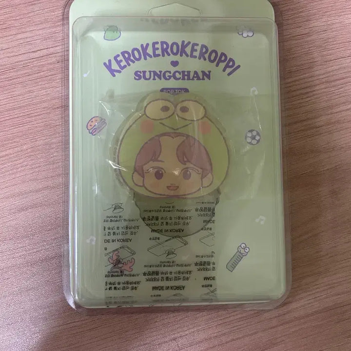 [BUNJANG] RIIZE Sungchan NCT Kerokeropi Sanrio Grip Tok / 라이즈 성찬 그립톡 엔시티 케로케로피 산리오