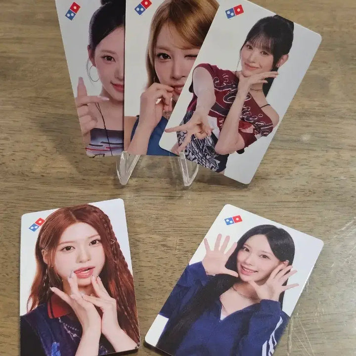 [BUNJANG] Domino Pizza La Seine Photocard Set / 라센느 도미노피자 포토카드 5종