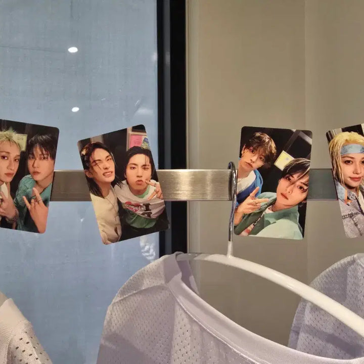 [BUNJANG] Stray Kids Disc and That Pop-up Mesh Long Sleeve T-shirt + Photocard Set / 스키즈 디스앤댓 팝업 매쉬론슬리브 티셔츠+포카