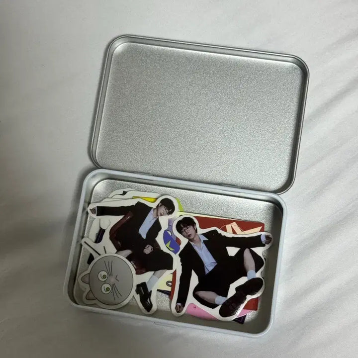 [BUNJANG] 10CM Kwon Jung-yeol Tin Case Sticker Set / 10CM 권정열 틴케이스 스티커 세트
