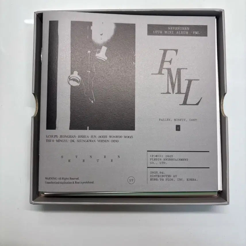 [BUNJANG] SEVENTEEN SEVENTEEN FML 10th Mini Album / 세븐틴 SEVENTEEN FML 10집 미니앨범