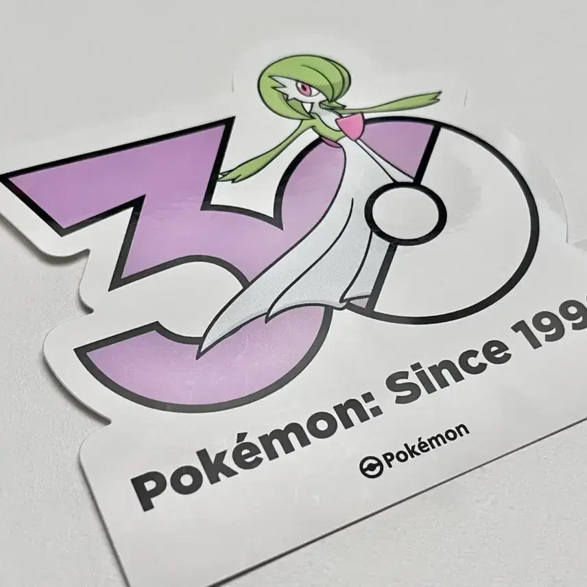 [BUNJANG] Pokemon 30th Anniversary Gardevoir Logo Sticker / 포켓몬) 30주년 기념 로고 스티커 가디안