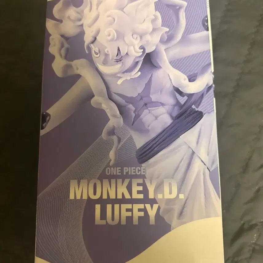 [BUNJANG] One Piece Luffy Nika Ver. B Prize Figure (Sealed) / 원피스 상상하는 미래 니카 루피 B상 (미개봉)