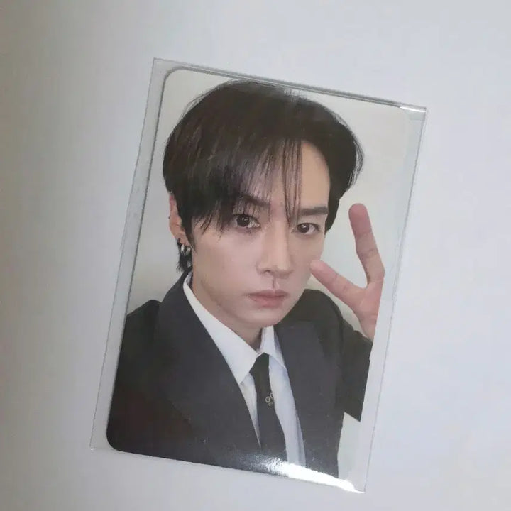[BUNJANG] Stray Kids SKZ Lee Know THIS IS IT Music Show Photocard Sealed / 스트레이키즈 스키즈 리노 디스앤댓 공방 포카 straykids