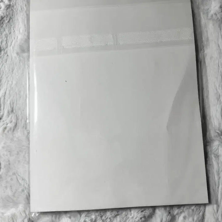 [BUNJANG] King the Land Acrylic Standee (Sealed) / 킹더랜드 아크릴 스탠드 판매 미개봉