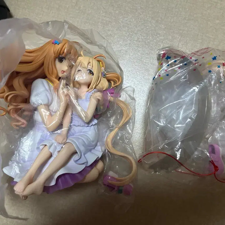 [BUNJANG] Dereste Cinderella Girls Anzu Kirari Figure / 데레스테 신데렐라걸즈 안키라 안즈 키라리 피규어