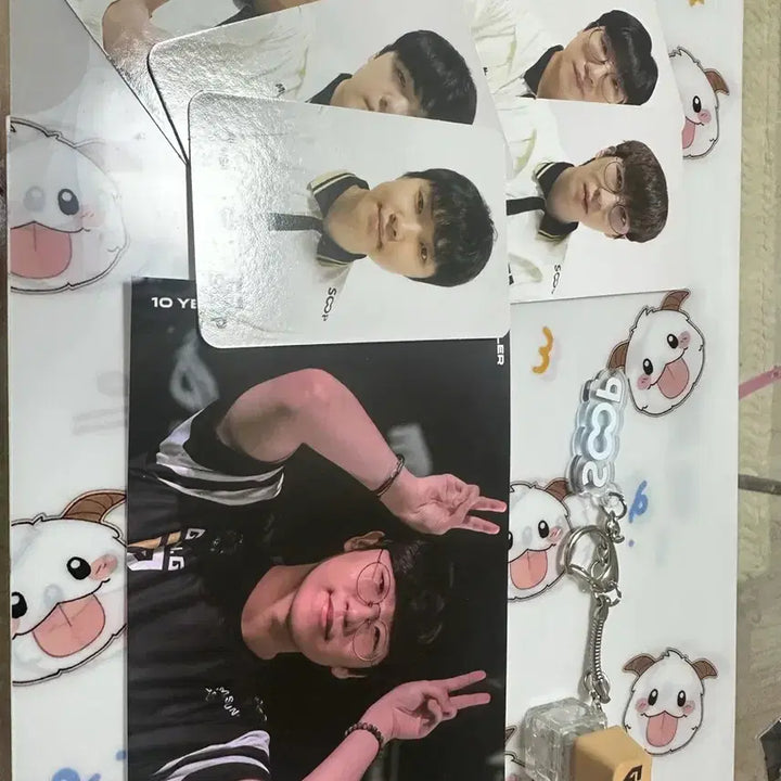 [BUNJANG] Gen.G Photocard, Keycap, and Postcard Set / 젠지 포카 + 키캡 + 엽서 세트