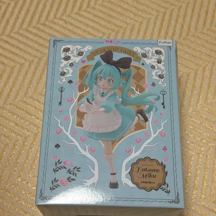[BUNJANG] FURYU Hatsune Miku Figure Wonderland Ver. (Sealed) / (박스오픈 비닐 미개봉)후류 데스크탑 페어리 하츠네 미쿠 피규어 이상한 나라ver