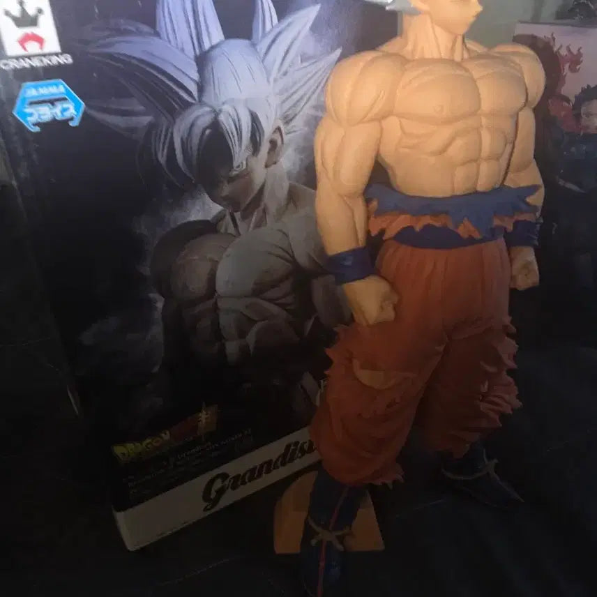 [BUNJANG] Grandista Son Goku Figure / 그란디스타 극의 손오공 팝니다