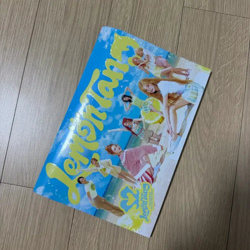 [BUNJANG] Hats to Hearts Hats to Hearts Lemon Tang Sealed Album / 하츠투하츠 하투하 레몬탱 미개봉 앨범