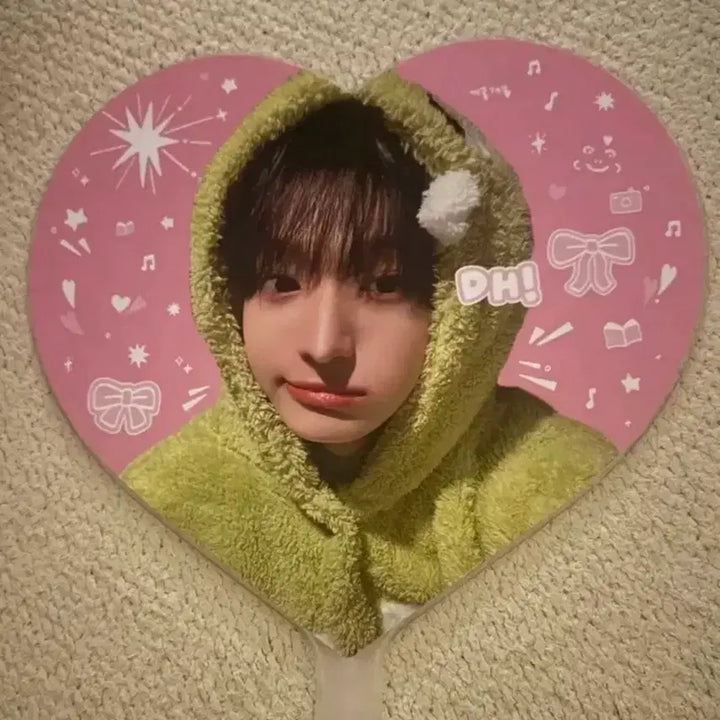 [BUNJANG] Kickflip Dewoo Uchiwa Fan / 킥플립 동화 우치와 양도