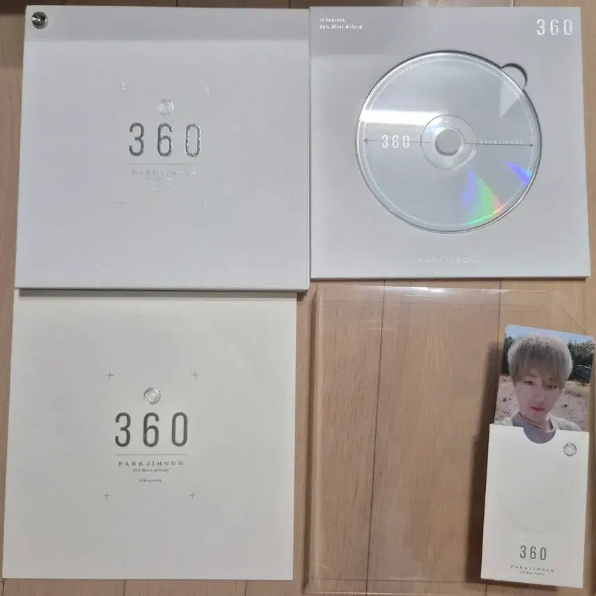 [BUNJANG] Park Jihoon Mini Album Vol. 2 [360] (0 Degrees Ver.) Photobook, CD, Puzzle, Photocard / 박지훈 - 미니 2집 [360] (0 Degrees Ver.)흰색, 돌림퍼즐O, 포카O