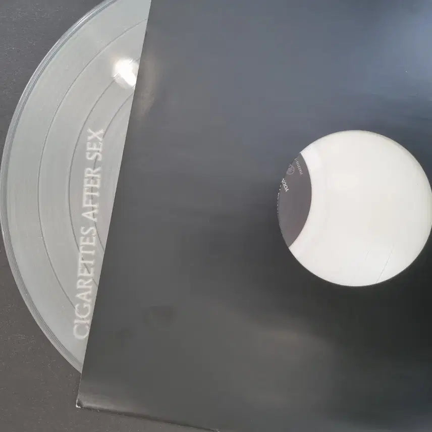 [BUNJANG] Cigarettes After Sex 1st Album (Clear Vinyl) Used LP / [중고LP] 시가렛애프터섹스 1집(클리어반)