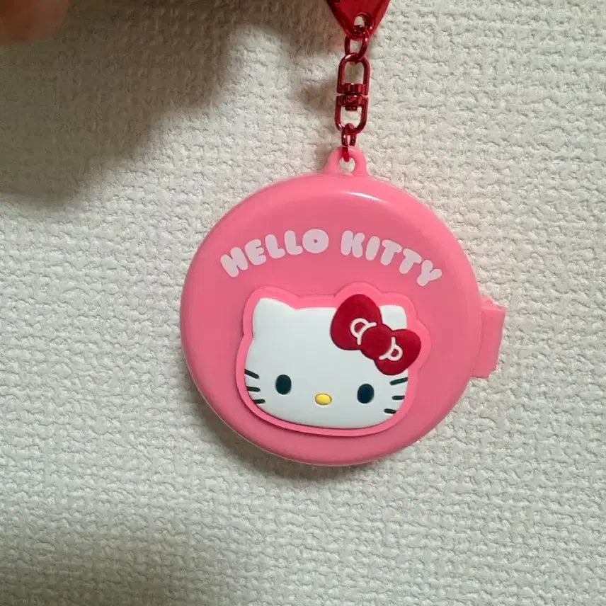 [BUNJANG] Sanrio Secret Mirror Compact Brush / 산리오 시크릿 미러 컴팩트 브러쉬