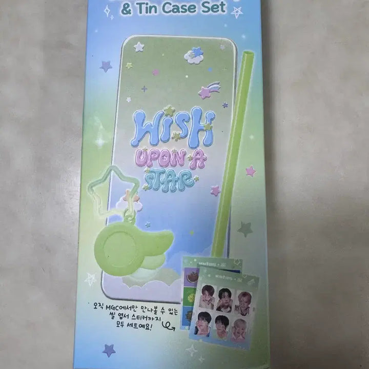 [BUNJANG] NCT WISH Mega Coffee Collaboration Tin Case &amp; Straw Set / 엔시티위시 메가커피 콜라보 틴케이스&amp;빨대 nctwish mega