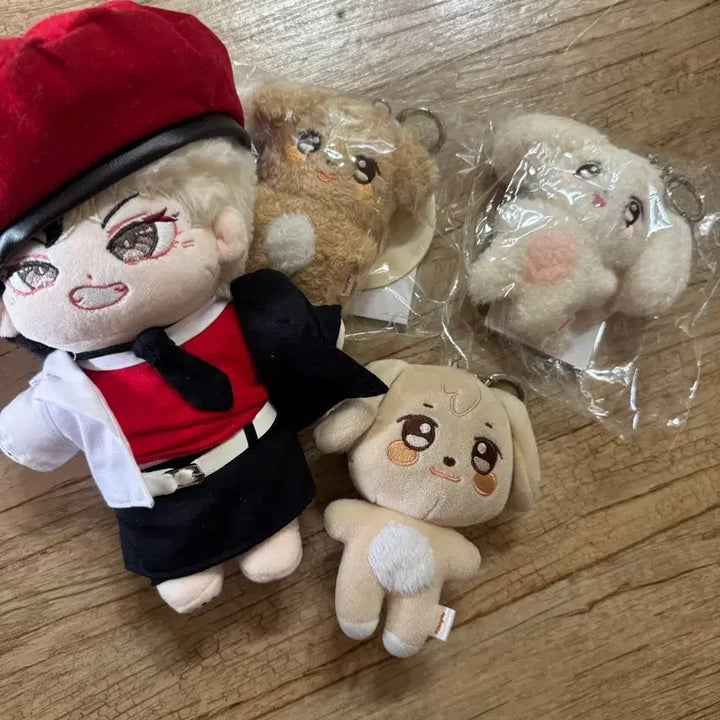 [BUNJANG] ATEEZ Yunho Yeosang Hongjoong Doll Bundle Set Photocards / 에이티즈인형 윤호인형2 여상인형1 포카2장 홍중캡틴인형 일괄