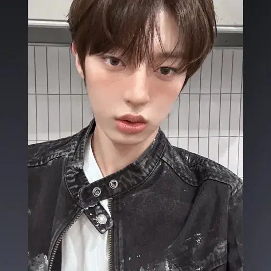 [BUNJANG] Identity Eunchan Jump Up Photocard / 아이덴티티 은찬 점프업 양도 225 