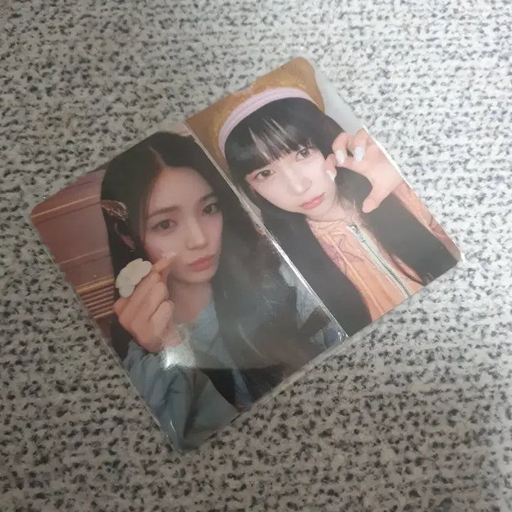 [BUNJANG] Hahatuha Yuha THE CHASE Album Photocard Bundle Set / 하투하 유하 예온 더체이스 앨범 포카 일괄