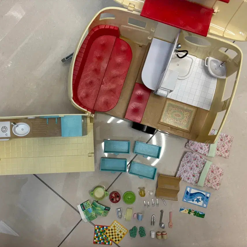 [BUNJANG] Sylvanian Families Caravan (Discontinued) / 실바니안 캠핑카(단종템)(올드템)