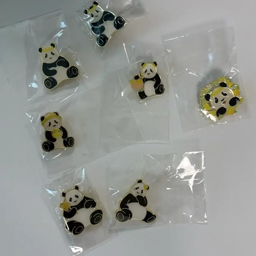 [BUNJANG] Everland Bao Family Random Inclusion Featuring Puya with Black Hair / 에버랜드 바오패밀리 유채 랜덤 검은머리 푸야 포함