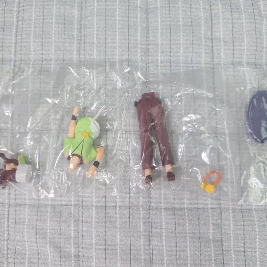 [BUNJANG] Monogatari Series Capsule Q Kagen Izuko Figure / 모노가타리 캡슐q 가엔 이즈코