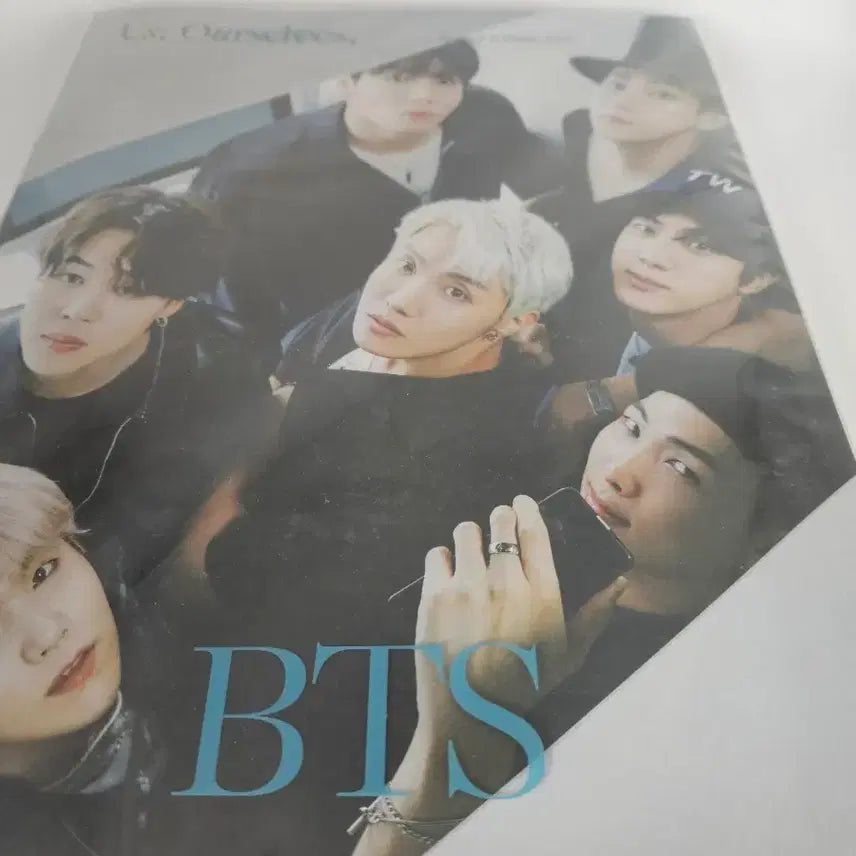 [BUNJANG] BTS US Ourselves &amp; We Special 8 Photobook / 미개봉 BTS Us ourselves &amp; We 스페셜8 포토폴리오