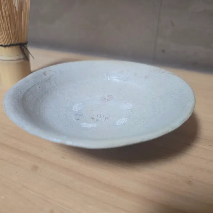 [BUNJANG] Ash Grey Buncheong Ceramic Plate / 회백색 분청 도자기 접시