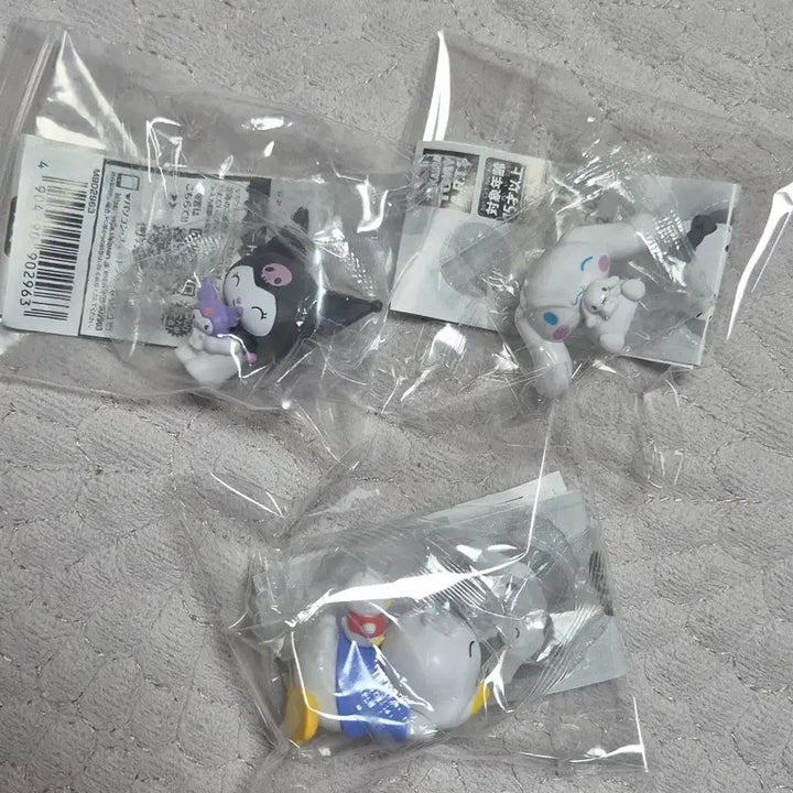 [BUNJANG] Sanrio Characters Figure Gacha - Pebble / 산리오 캐릭터즈 인형과 함께 피규어2 가챠 - 페클