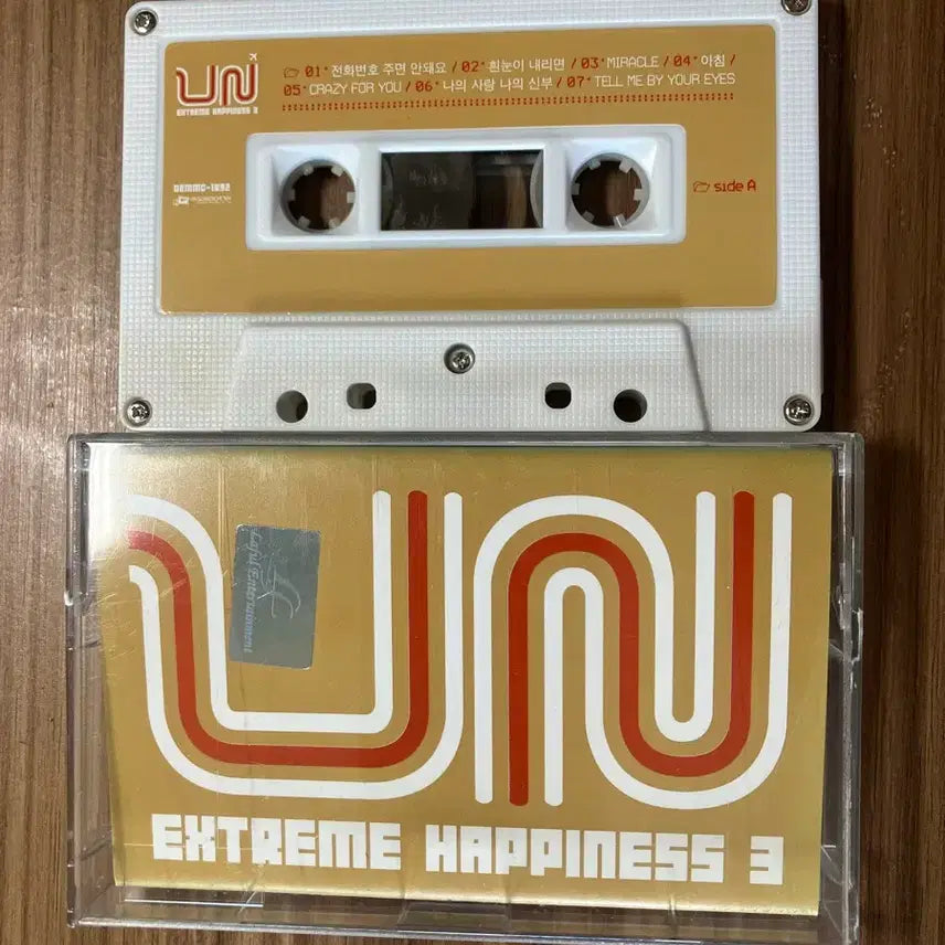 [BUNJANG] UN EXTREME HAPPINESS 3 Cassette Tape / UN EXTREME HAPPINESS 3 카세트 테이프