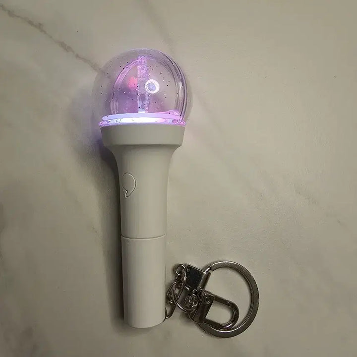 [BUNJANG] IVE Mini Bong Lightstick Keyring / 아이브 미니 응원봉 키링 아이해봉 키링