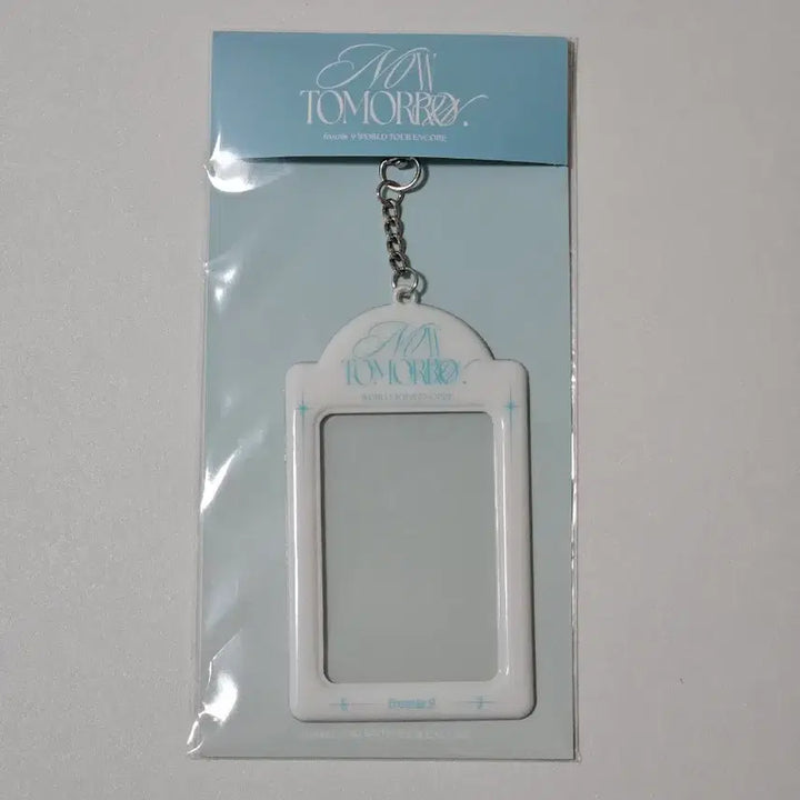 [BUNJANG] fromis_9 Concert VIP Kit Photocard Holder &amp; Photocard Set / 프로미스나인 콘서트 vip 키트 포카홀더 &amp; 포카 세트