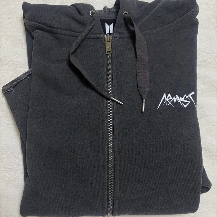 [BUNJANG] BTS Jungkook ARMYST Hoodie Zip-up M / BTS 정국 아미스트 후드집업 M