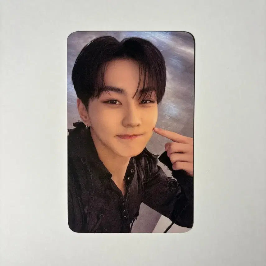 [BUNJANG] ENHYPEN Jungwon Blood Saga in Busan Engene Zone Photocard / 엔하이픈 정원 블러드 사가 인 부산 엔진존 blood saga in busan engene zone