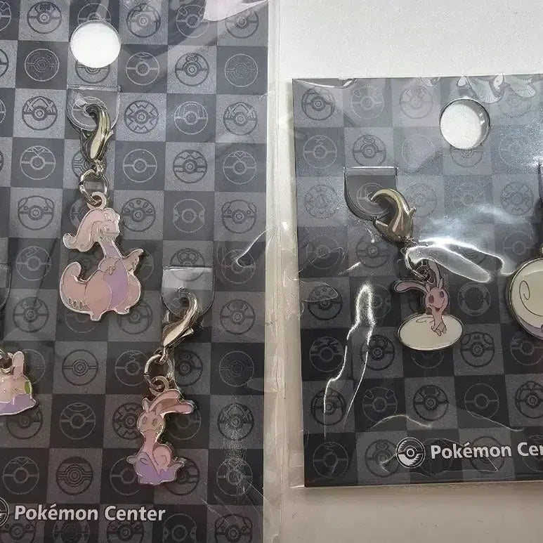 [BUNJANG] Pokemon Center National Pokedex Metal Charm Set (Goodra, Goomy) / 포켓몬센터 전국도감 메탈참 미끄네일, 미끄래곤 일괄 판매