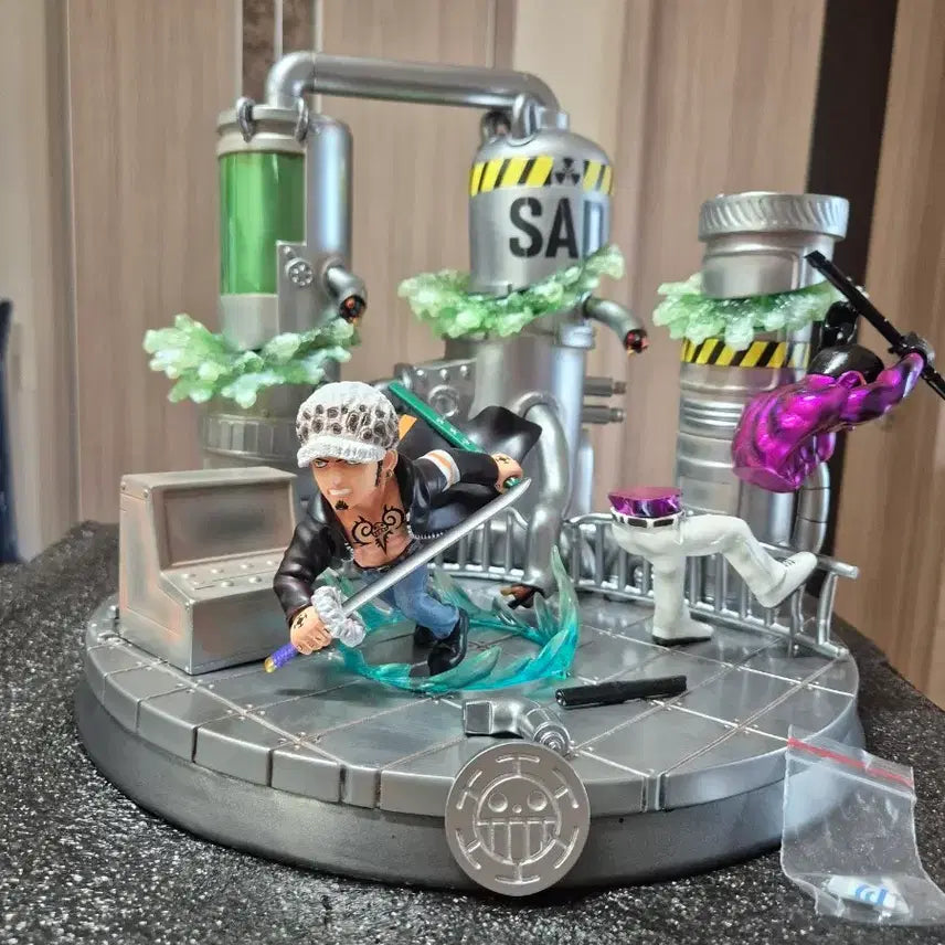 [BUNJANG] One Piece Trafalgar Law Resin Figure / 원피스 트라팔가 로우 레진 피규어