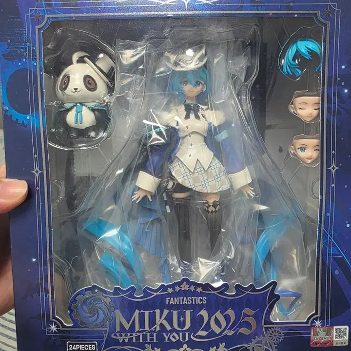 [BUNJANG] Hatsune Miku Fantastic with You 2025 Bloxy Figure (Sealed) / 미개봉 하츠네 미쿠 판타스틱 with you 2025 블로키 피규어 판매합니다