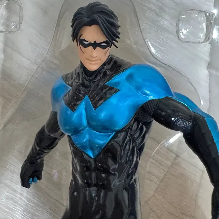 [BUNJANG] Kotobukiya ARTFX+ Nightwing Origin (2014 Blue Limited Edition) Figure / 코토부키야 ARTFX+ 피규어 나이트윙 오리진(2014 블루 한정판) 피규어