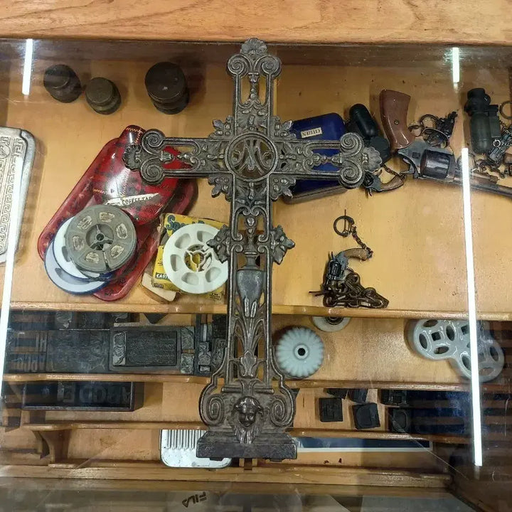 [BUNJANG] European Vintage Cast Iron Cross / 유럽 빈티지 주물 십자가