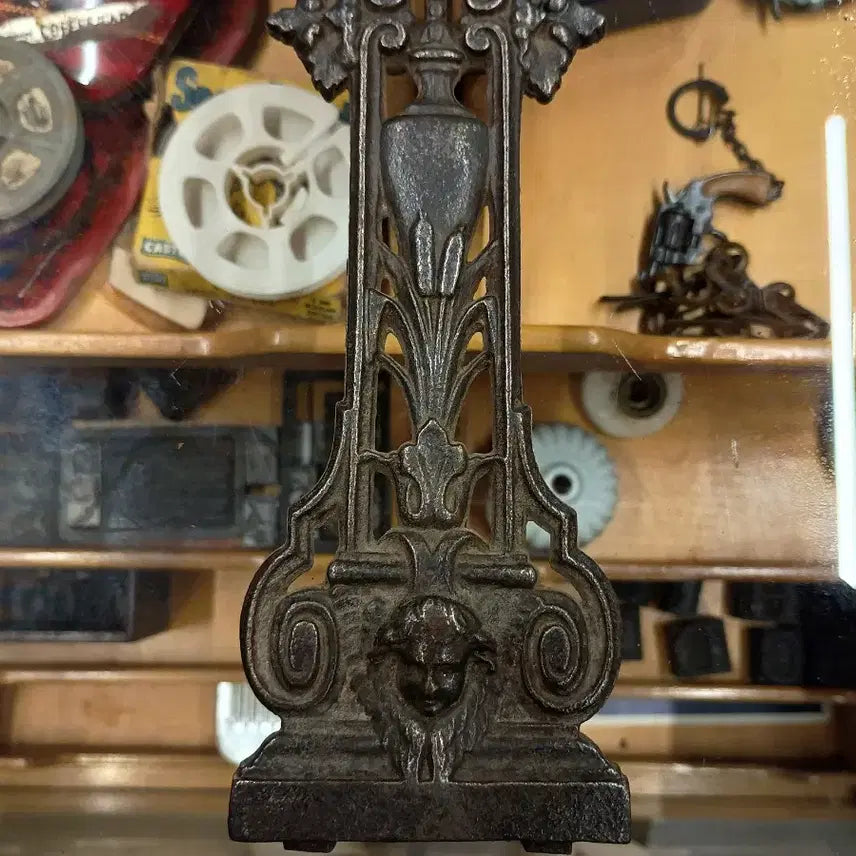 [BUNJANG] European Vintage Cast Iron Cross / 유럽 빈티지 주물 십자가