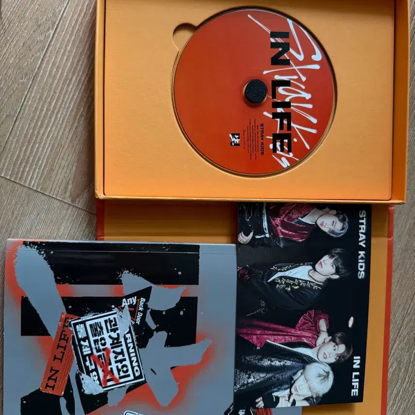 [BUNJANG] Stray Kids IN LIFE Album CD Photobook / 스트레이키즈 IN LIFE 앨범 CD 포토북