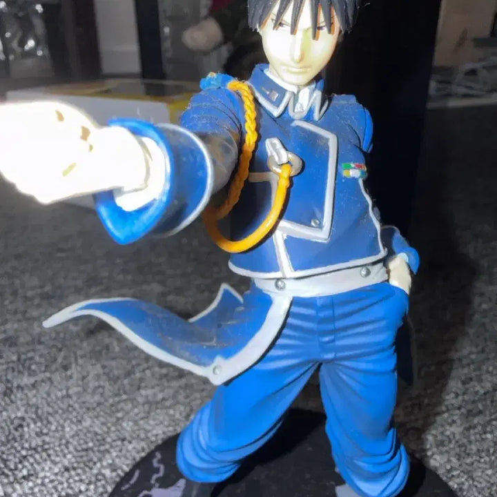 [BUNJANG] Roy Mustang Figure (Fullmetal Alchemist) / 강연금 하가렌 로이머스탱 피규어