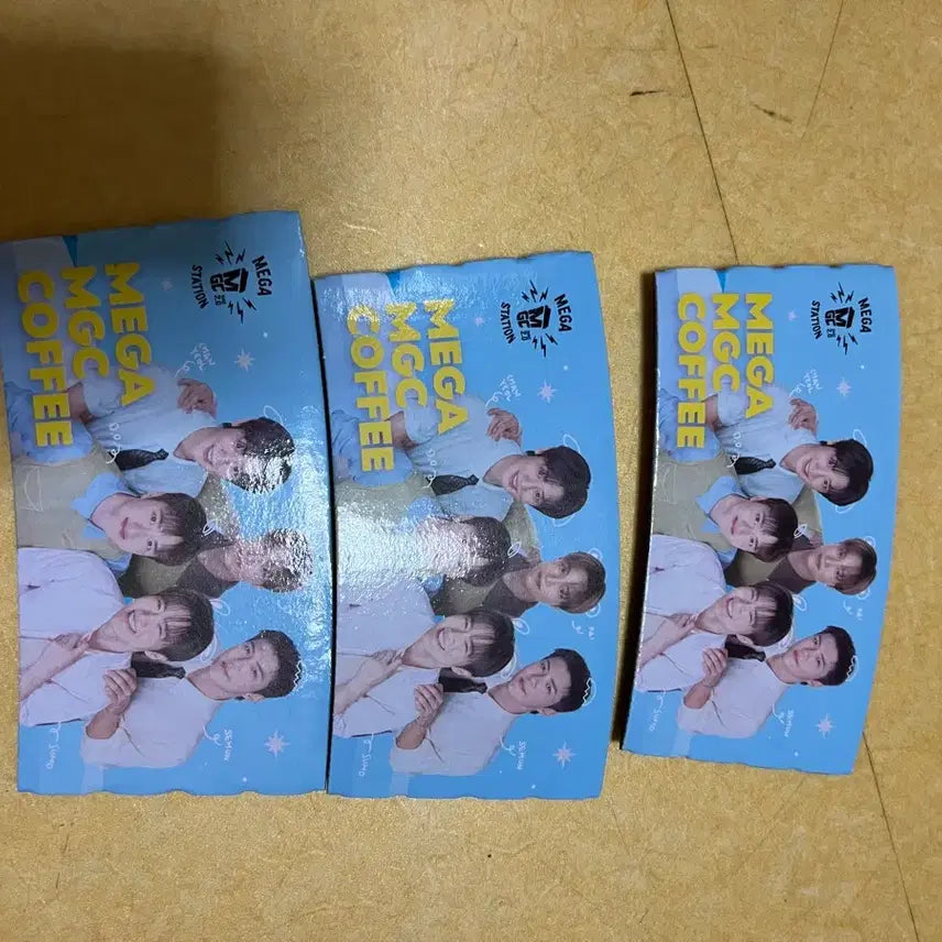 [BUNJANG] EXO Mega Coffee Cup Holder / 메가커피 엑소 컵홀더