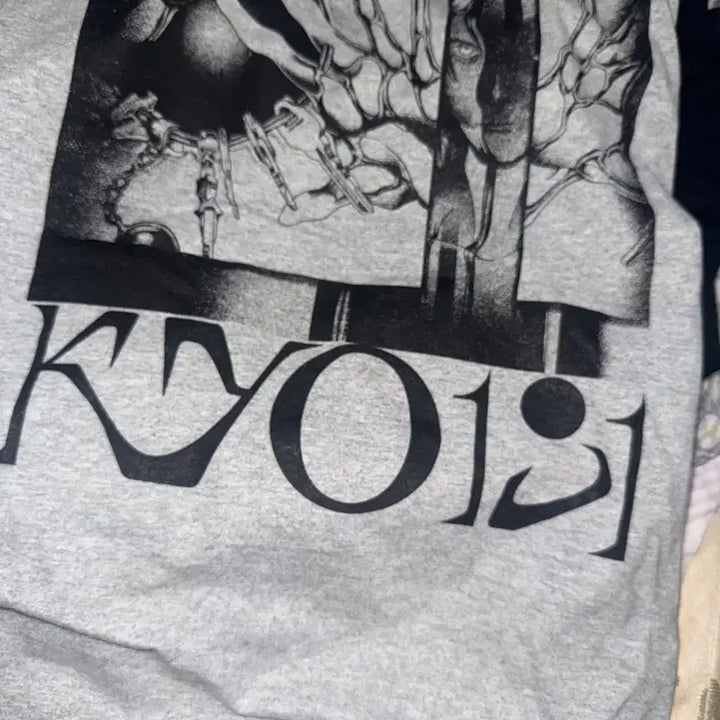 [BUNJANG] Kyo T-Shirt Size L / 실리카겔 kyo티셔츠 L사이즈