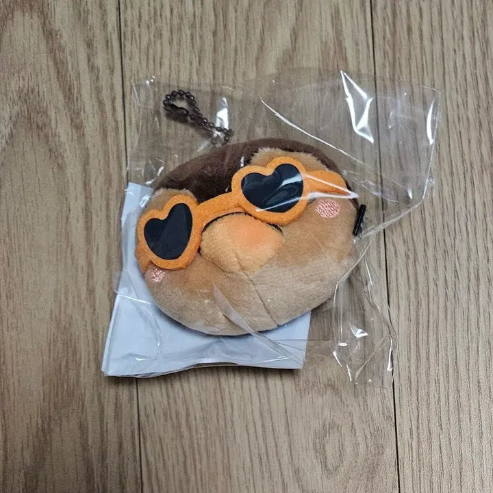 [BUNJANG] 2PM The Return Concert "PengPeng" Face Keyring (with 8th Anniversary Slogan) / 2PM 더리턴콘서트 펭펭 페이스키링(8일 슬로건)