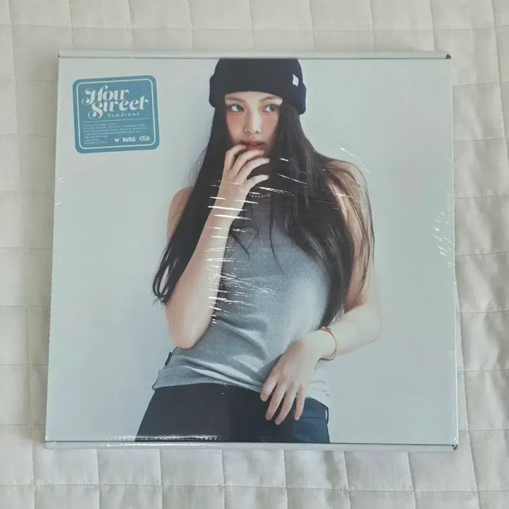 [BUNJANG] NewJeans Hyein Housesweet Photocard Sealed Album / 뉴진스 혜인 하우스윗 포카 미개봉앨범