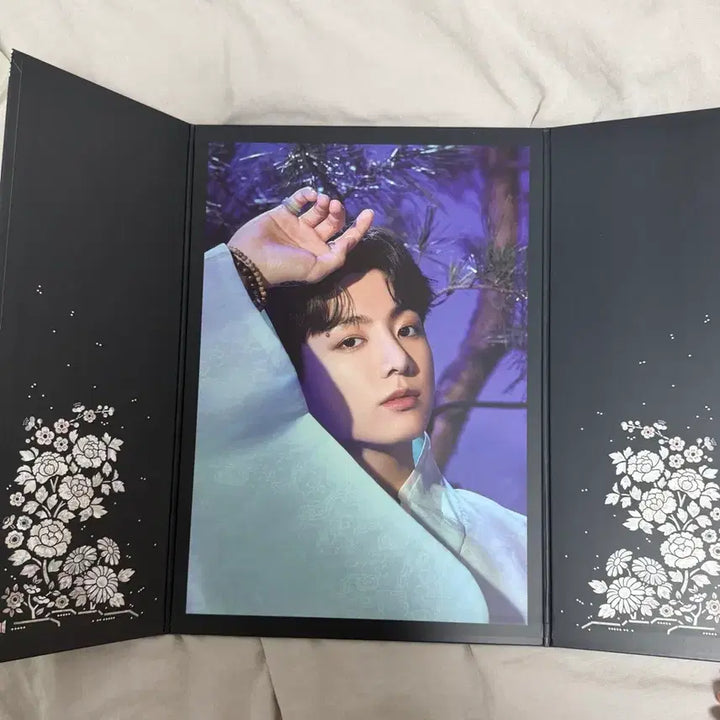 [BUNJANG] BTS Jungkook 2021 Dalmajung Flip Photo / 2021 정국 달마중 플립포토