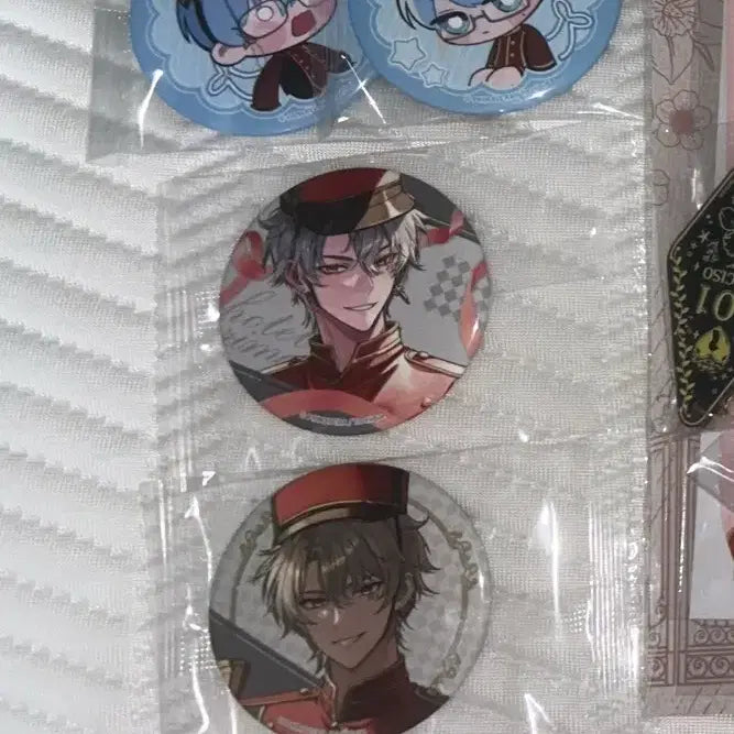 [BUNJANG] Late Sleep Yeonii Primavera Can Badge / 늦잠 연이 프리마베라 캔뱃지 굿즈